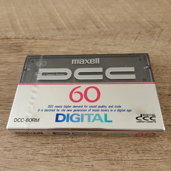 MAXELL DCC Digital Compact Cassette - Picture 1 of 7